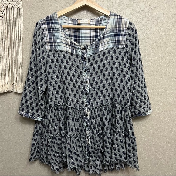 Altar'd State women sz M Frayed Tiered Plaid Floral Blouse - Picture 1 of 7